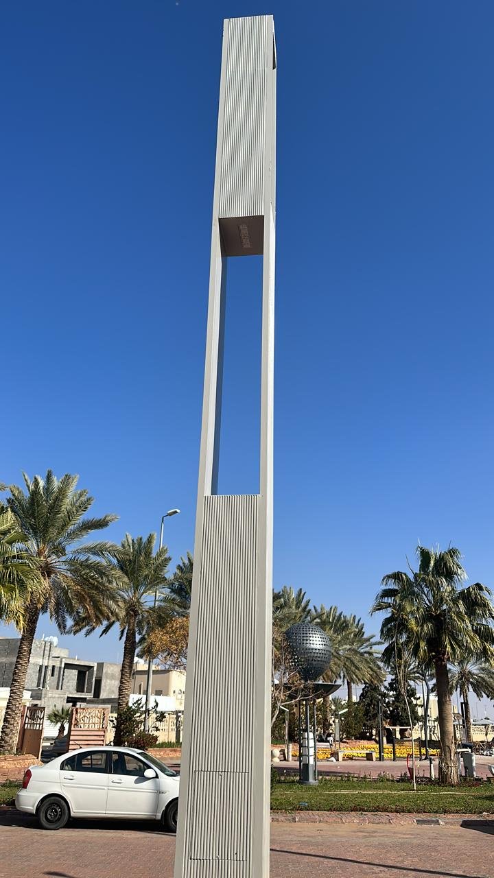 أعمدة إنارة حدائق مودرن وكلاسيك بتصاميم مميزة